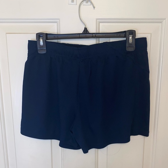 🔥3/$20 Sale🔥: Champion Shorts-M - Picture 3 of 7